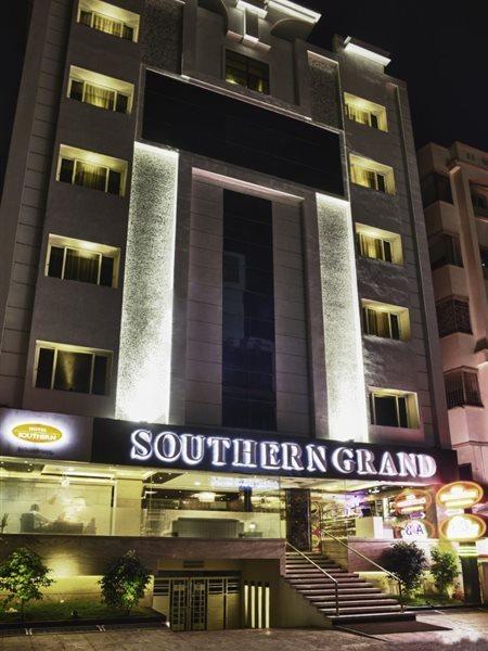 Hotel Southern Grand Vijayawada Ngoại thất bức ảnh