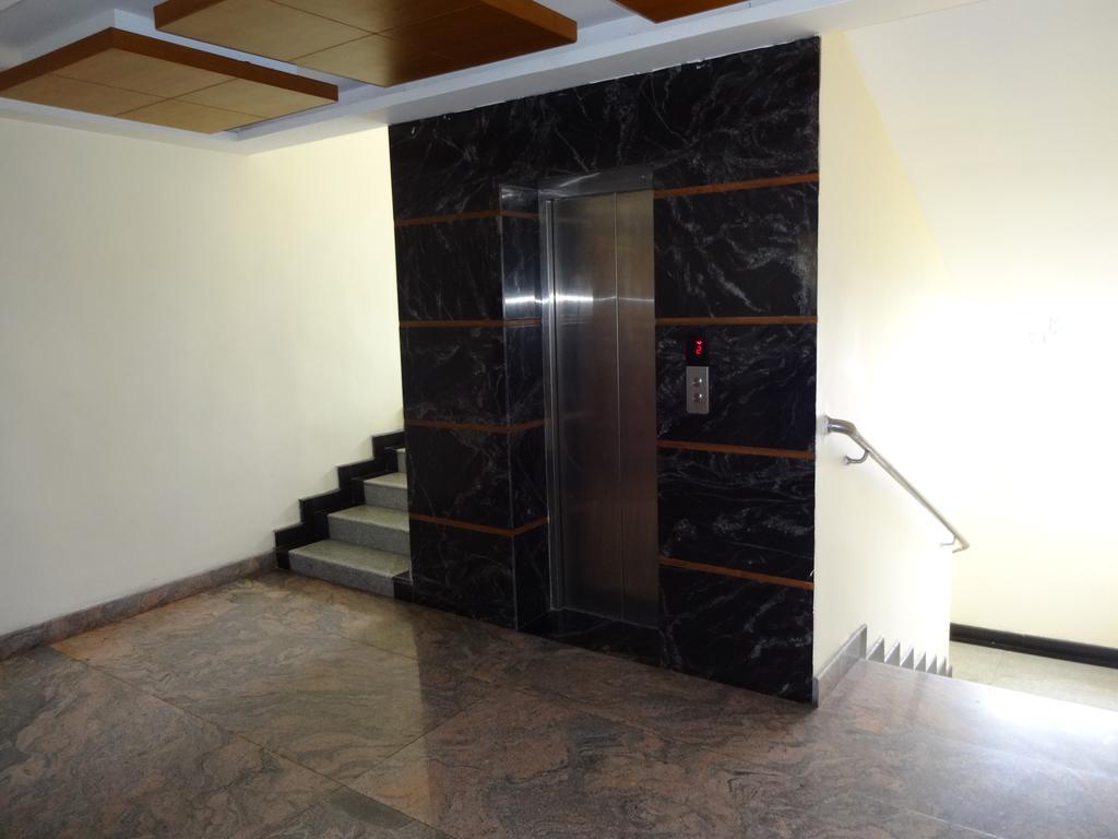 Hotel Southern Grand Vijayawada Ngoại thất bức ảnh