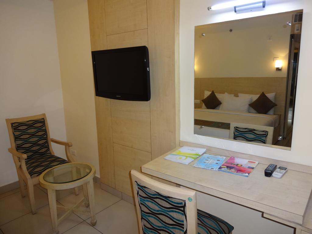 Hotel Southern Grand Vijayawada Ngoại thất bức ảnh
