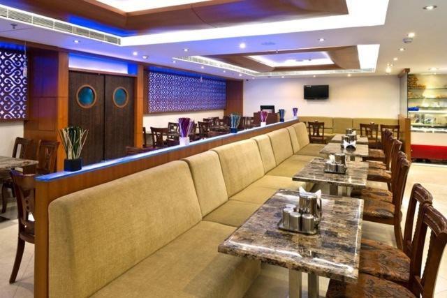 Hotel Southern Grand Vijayawada Ngoại thất bức ảnh