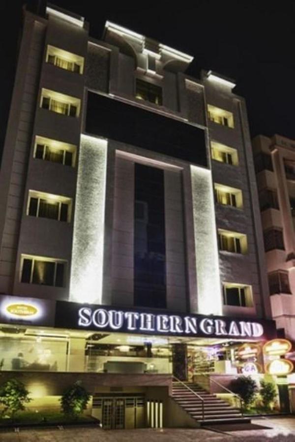 Hotel Southern Grand Vijayawada Ngoại thất bức ảnh